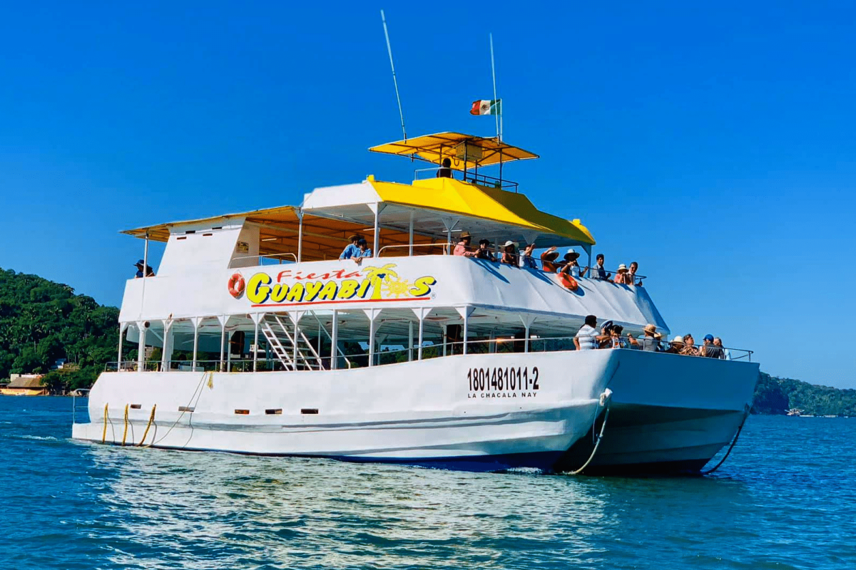 barco-fiesta-guayabitos